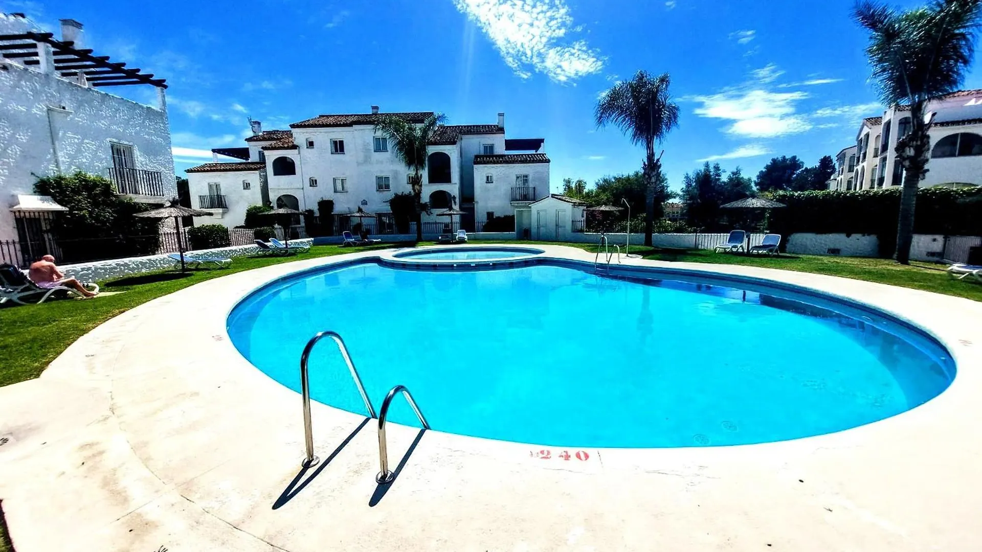 El Paraiso Golf Y Playa Estepona 0*,